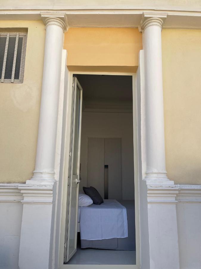Отель Casa Crispi Ното Экстерьер фото