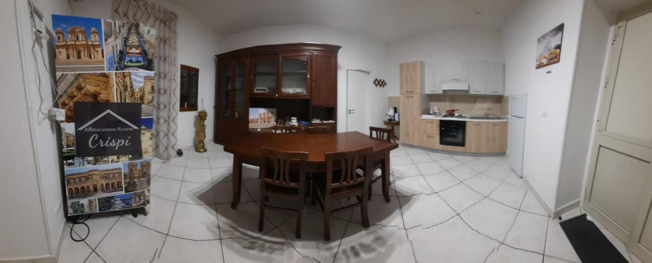 Отель Casa Crispi Ното Экстерьер фото
